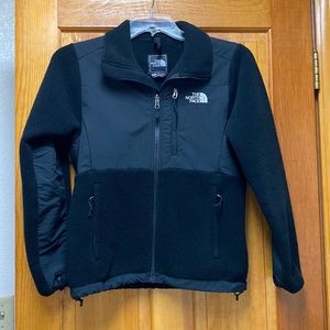 The North Face Women’s Denali Fleece Jacket